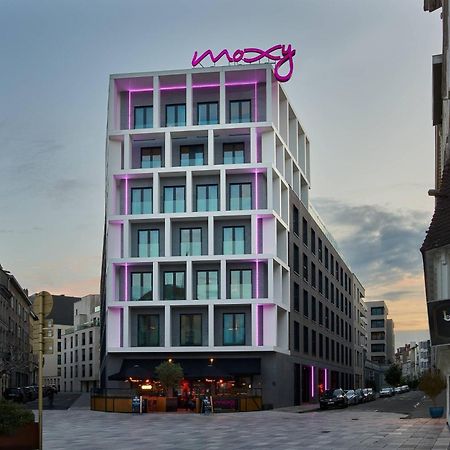 布鲁塞尔市中心Moxy酒店 伊克塞尔 外观 照片